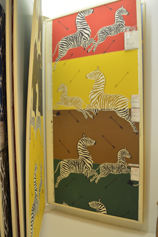 Zebras wall mirror background sign - a mirror in the background free wallpaper