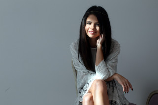 Woman chair hand smile happy - a photo free wallpaper