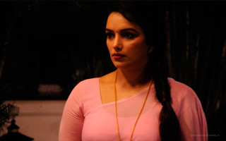 Woman braid dark pink shirt - movie still frame free wallpaper