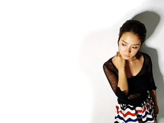 Woman black top colorful skirt 3 - byeon sangbyeok free wallpaper