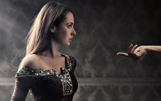 Woman dress pointing dark room - someone free wallpaper