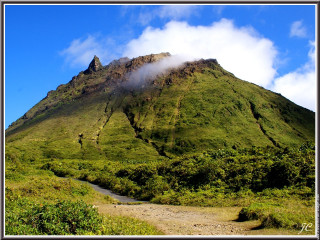 Mountain stream clouds trail grass - a stream free wallpaper