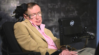 Man wheelchair computer hologram pointy - a screen free wallpaper