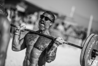Bearded man tattoos holding barbell - mitchell mohrhauser free wallpaper