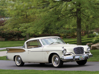 White car parked street tree - feature free wallpaper for desktop