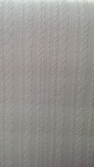 White quilted blanket white cat - front free wallpaper