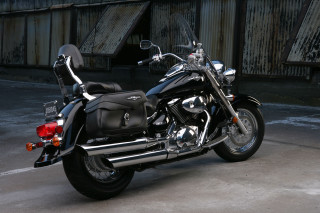 Black motorcycle parking lot rusty - dan scott free wallpaper