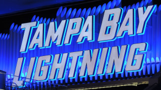 Tampa bay lightning sign night - side of a building free wallpaper
