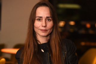 Woman longhair blackjacket browneyes mole - christen dalsgaard free wallpaper