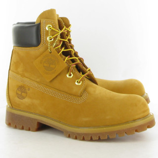 Yellow boots rubber sole outstratches - new free wallpaper