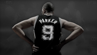 Man black jersey number looking - his hip free wallpaper