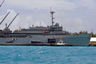 Large ship tug boat ocean - nearby free wallpaper