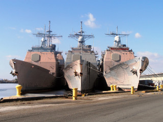 Large ships pier water bridge - a couple free wallpaper