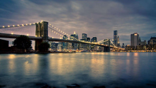 Bridge water city night lights 5 - a bridge over a body of water free wallpaper