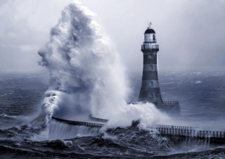 Lighthouse wave crashing ocean background - the middle of the ocean free wallpaper