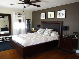 Bedroom bed comfort cozy interior - dull free wallpaper