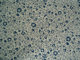 Blue white floral pattern background - a blue border free wallpaper
