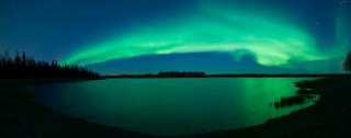 Green aurora borealis lake night 3 - over a lake free wallpaper