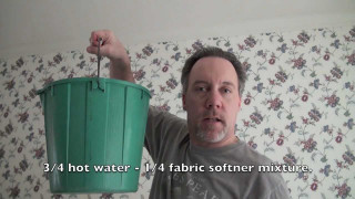 Man holding green bucket flowered - a silk screen free wallpaper