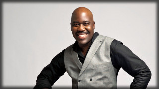 Man vest black shirt smiling - bruce onobrakpeya free wallpaper