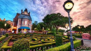 Garden maze clock dusk whimsical - impressionist free wallpaper
