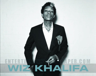 Man suit tie tattoos face - a white wall free wallpaper