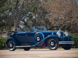 Blue car forest dieselpunk artdeco - the side of a road next free wallpaper