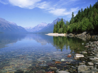 Mountain lake forest rocks sky 14 - a clear sky free wallpaper