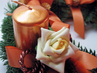 Rose candle wreath ribbon pine - a wreath free wallpaper