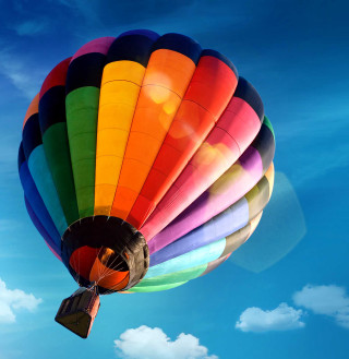 Colorful hot air balloon blue 4 - color field free wallpaper