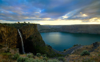 Lake waterfall cliff road forest - christo free wallpaper