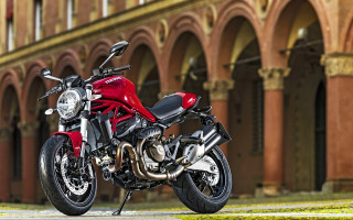 Red motorcycle parked building arches - arch free wallpaper