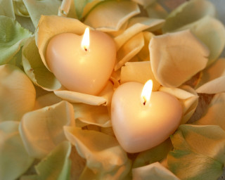 Candles bowl flowers petals tabletop 3 - free light wallpaper