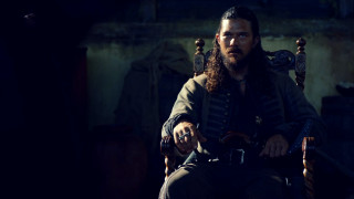 Man long hair sitting chair 4 - him free wallpaper for desktop