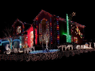 House christmas lights night large - elbridge ayer burbank free wallpaper