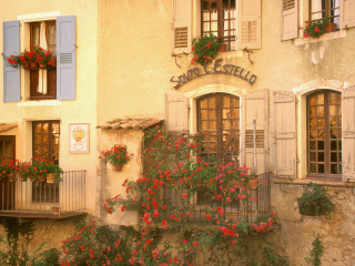 Building flowers balcony rail outside 3 - a balcony free wallpaper