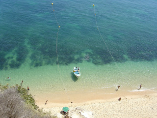 Boat tied rope beach people 4 - the water free wallpaper