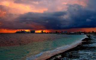 Sunset city ocean cloud beach 3 - colorful cloud free wallpaper