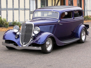 Purple car parked building window - matte finish free wallpaper