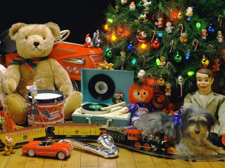 Christmas tree toys teddy bear 3 - a train free wallpaper