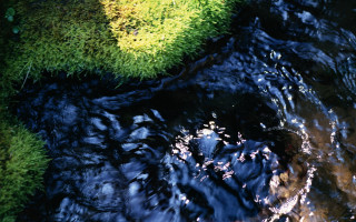 Stream grass blue sky clouds 2 - impressionist free wallpaper