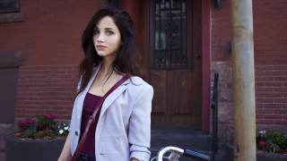 Woman bike street corner brick - a street corner free wallpaper