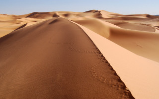 Desert sand dunes sky clouds 6 - sand free wallpaper