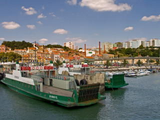 Ferry boat docked harbor city 2 - a harbor free wallpaper
