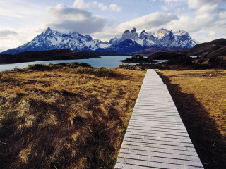 Wooden walkway lake mountains grass 4 - a wooden walkway free wallpaper