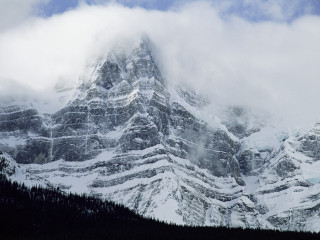 Snowy mountain clouds blue sky 6 - douglas robertson bisset free wallpaper