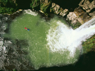 Man kayak waterfall background adventure - douglas robertson bisset free wallpaper