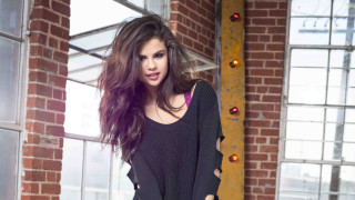 Woman brick wall window black - a black sweater free wallpaper