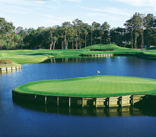Golf course green flag water - the water free wallpaper