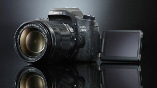 Camera lens flashdrive photorealism cybis - a len free wallpaper